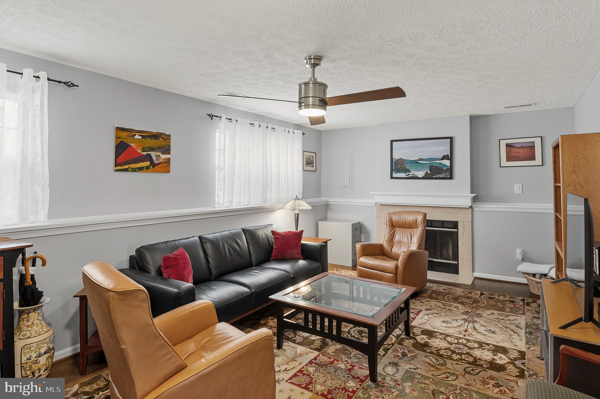 864 Snow Valley Lane Odenton, MD 21113 - Photo 22 of 42 Family Room