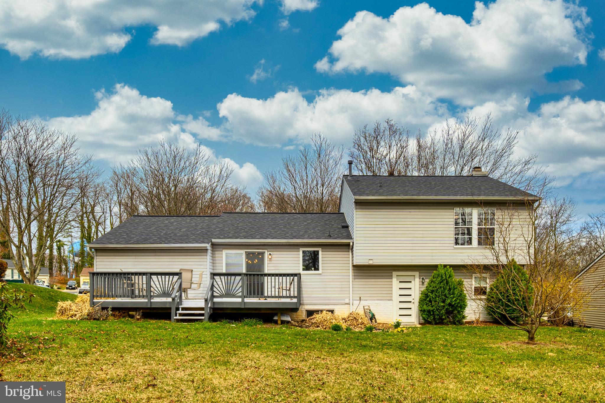 864 Snow Valley Lane Odenton, MD 21113 - Photo 36 of 42 Exterior Back