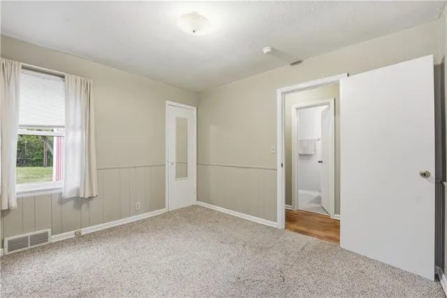 $275,000 | 7308 West 75th Street, Overland Park, KS 66204