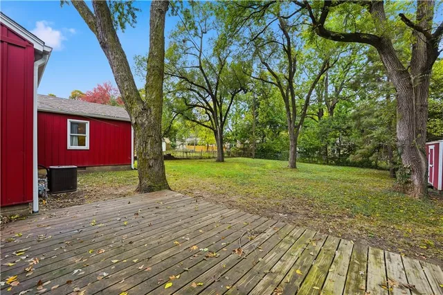 $275,000 | 7308 West 75th Street, Overland Park, KS 66204