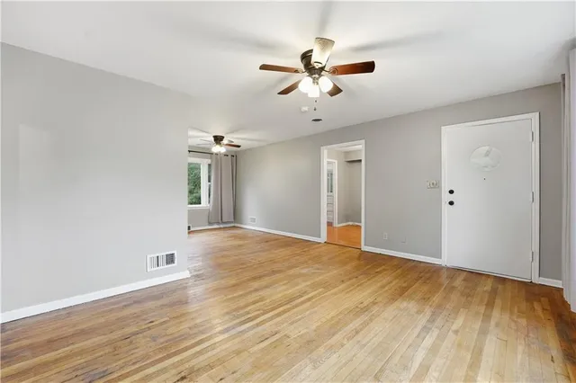 $275,000 | 7308 West 75th Street, Overland Park, KS 66204