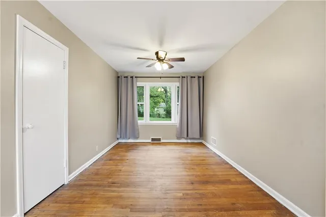 $275,000 | 7308 West 75th Street, Overland Park, KS 66204