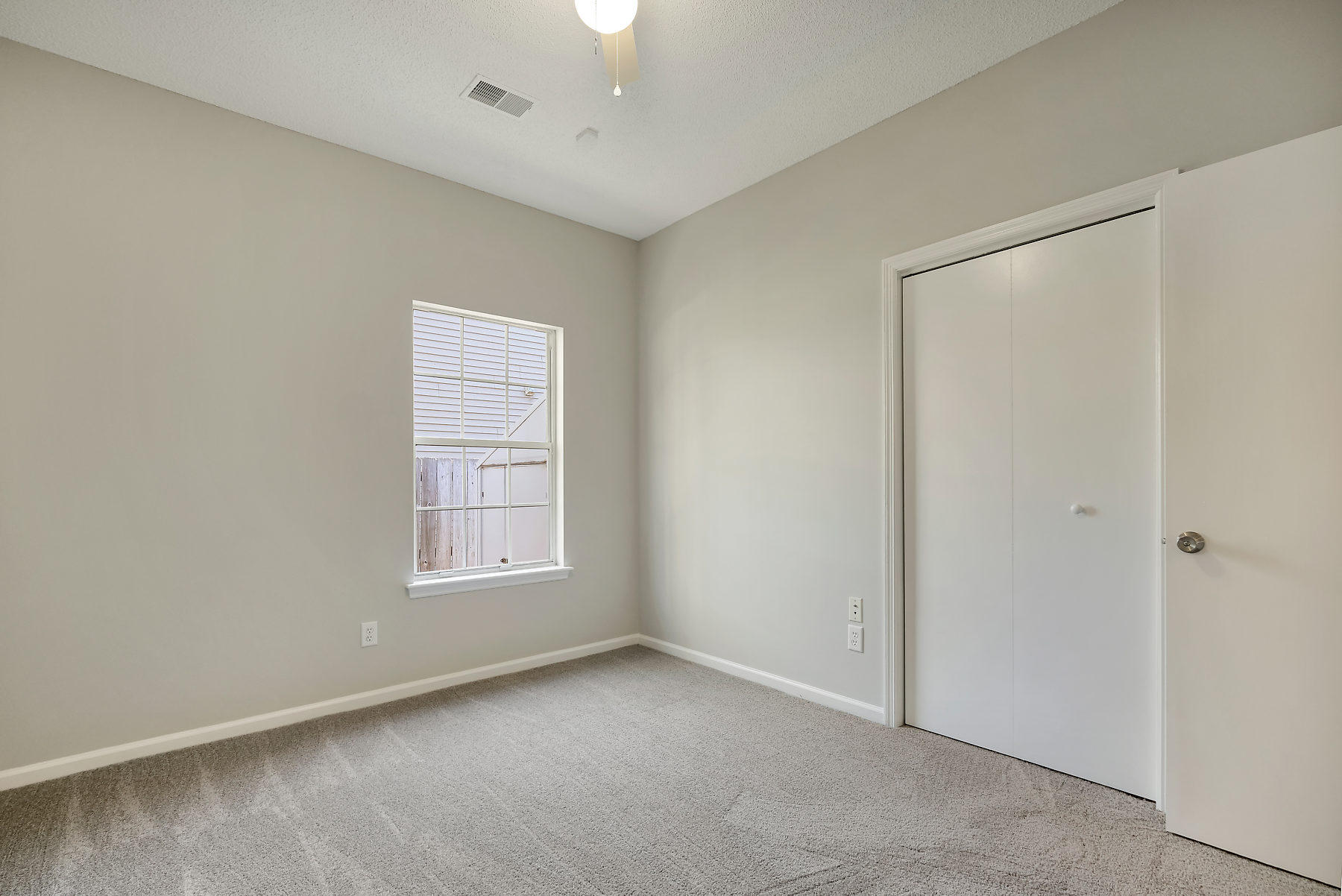 365 Bertram Road Summerville, SC 29485 - Photo 15 of 17 3rd bedroom