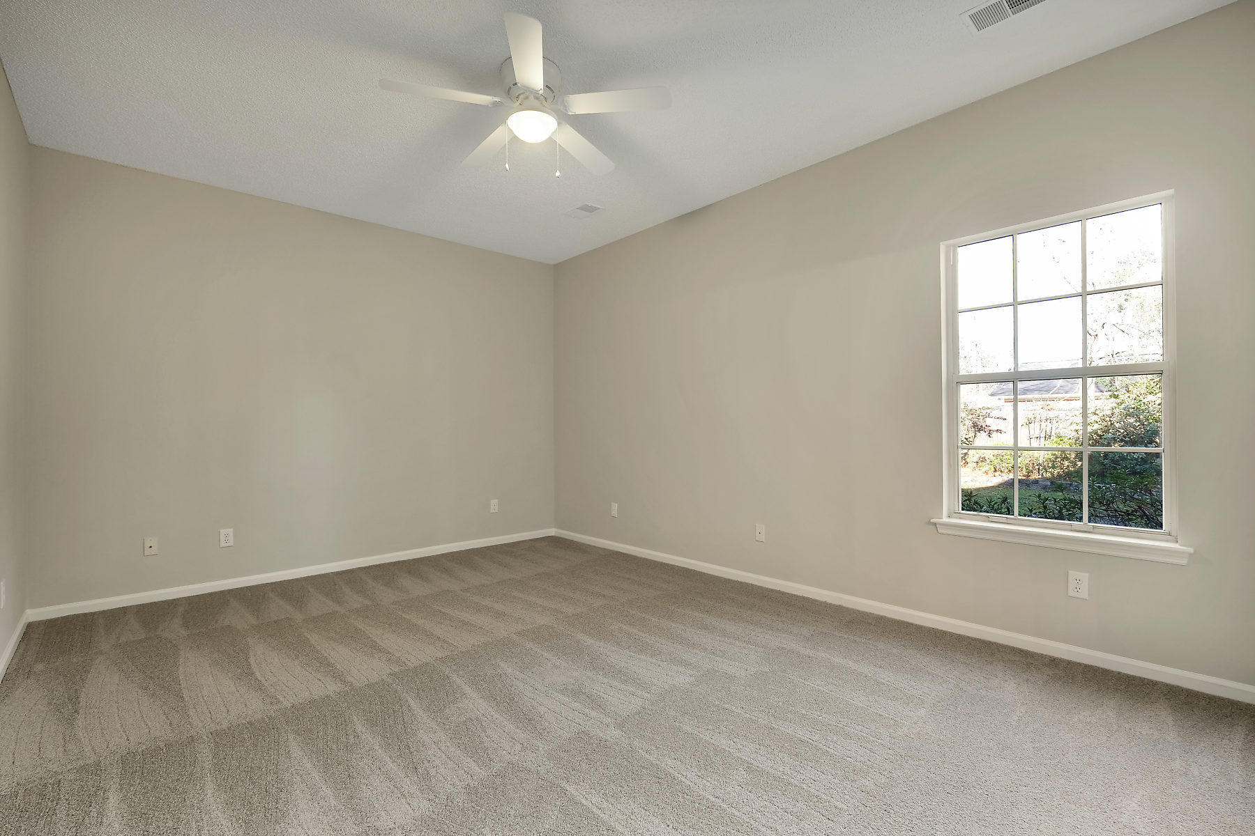 365 Bertram Road Summerville, SC 29485 - Photo 8 of 17 Master suite