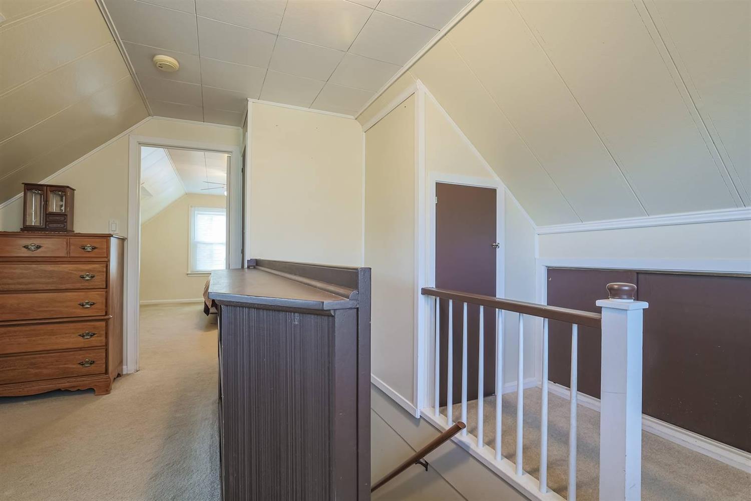 1470 Rugg Street Cincinnati, OH 45231 - Photo 17 of 26 Gallery Image 17