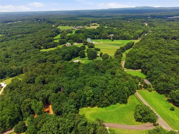 $900,000 | 140 Sherwood Lane, Canton, GA 30115
