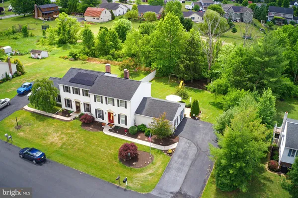 $425,000 | 121 Wheatland Drive, Denver, PA 17517