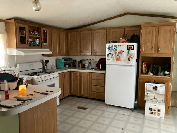 $79,900 | 745 East Mary Lane, Godley, IL 60407