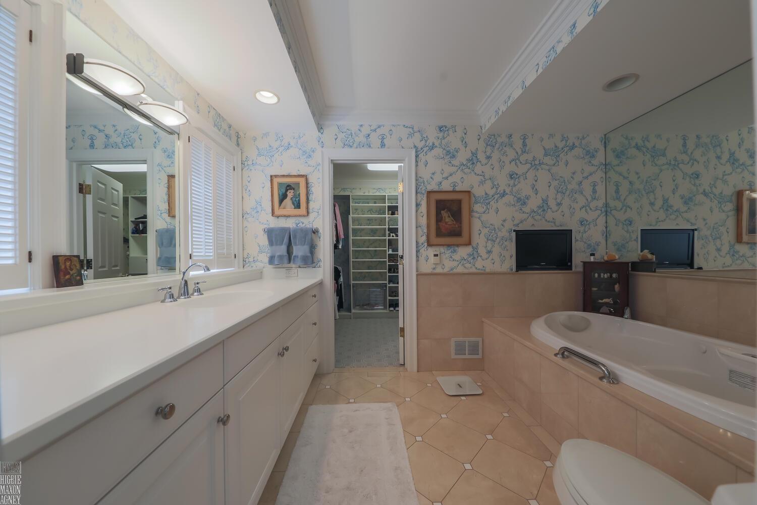 360 Moross Road Grosse Pointe Farms, MI 48236 - Photo 33 of 71