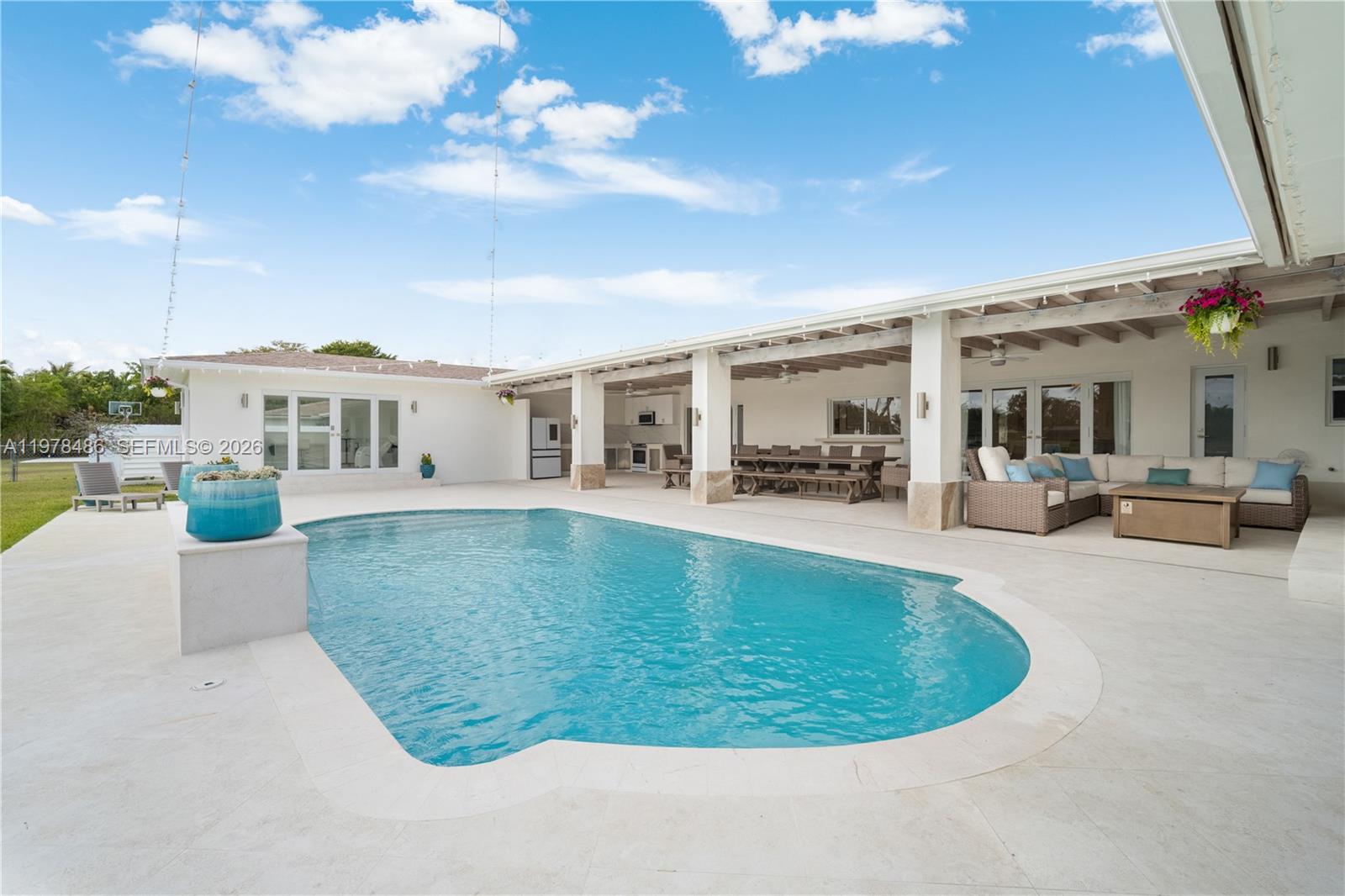 11012 Southwest 117th Street Miami, FL 33176 - Photo 17 of 98