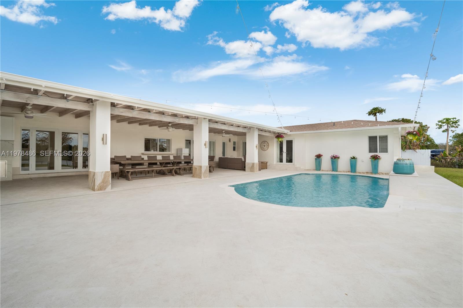 11012 Southwest 117th Street Miami, FL 33176 - Photo 18 of 98
