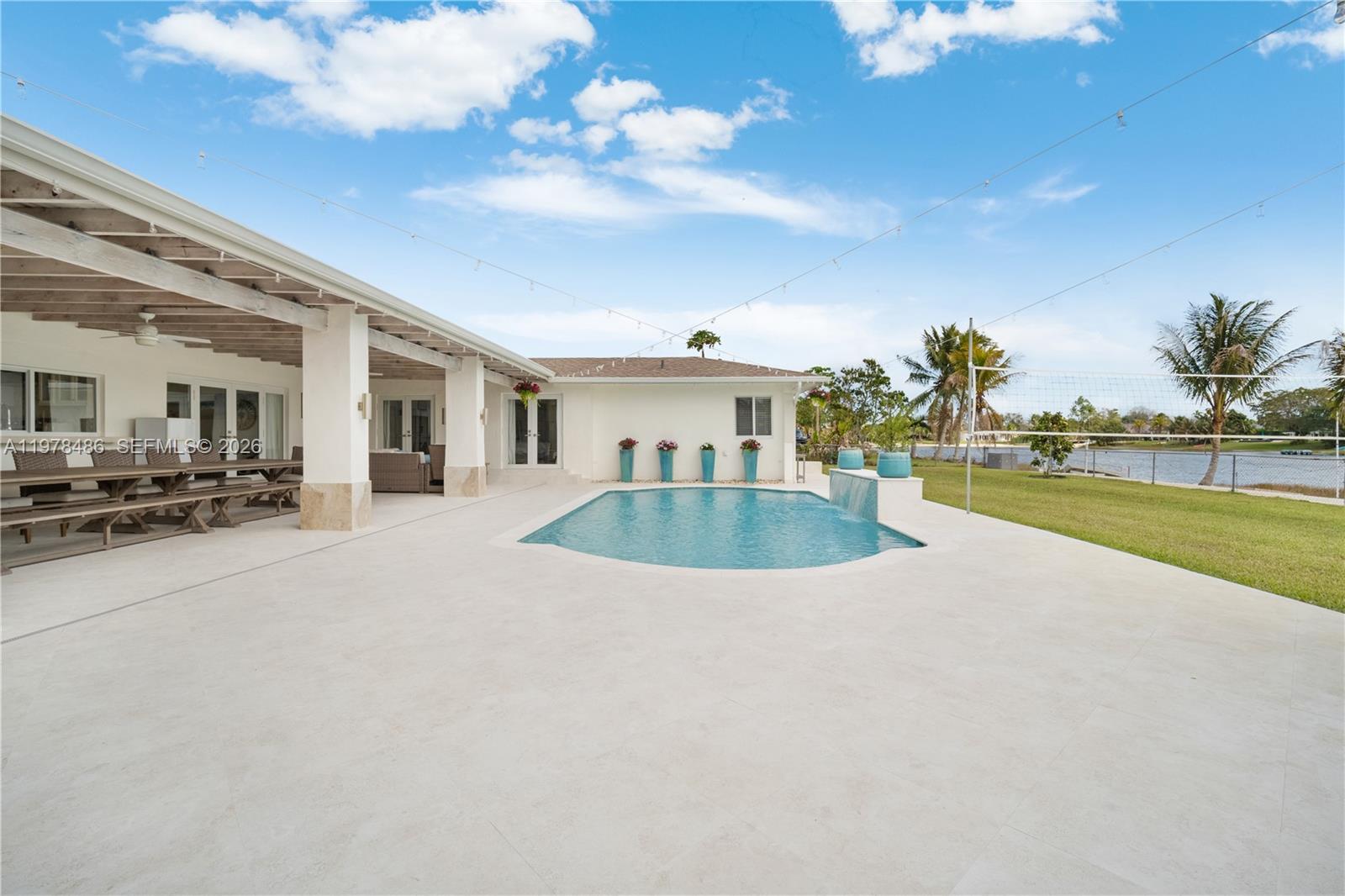 11012 Southwest 117th Street Miami, FL 33176 - Photo 19 of 98