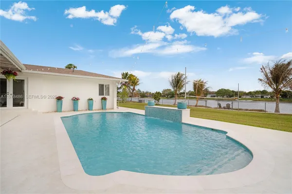 $1,699,000 | 11012 Southwest 117th Street, Miami, FL 33176