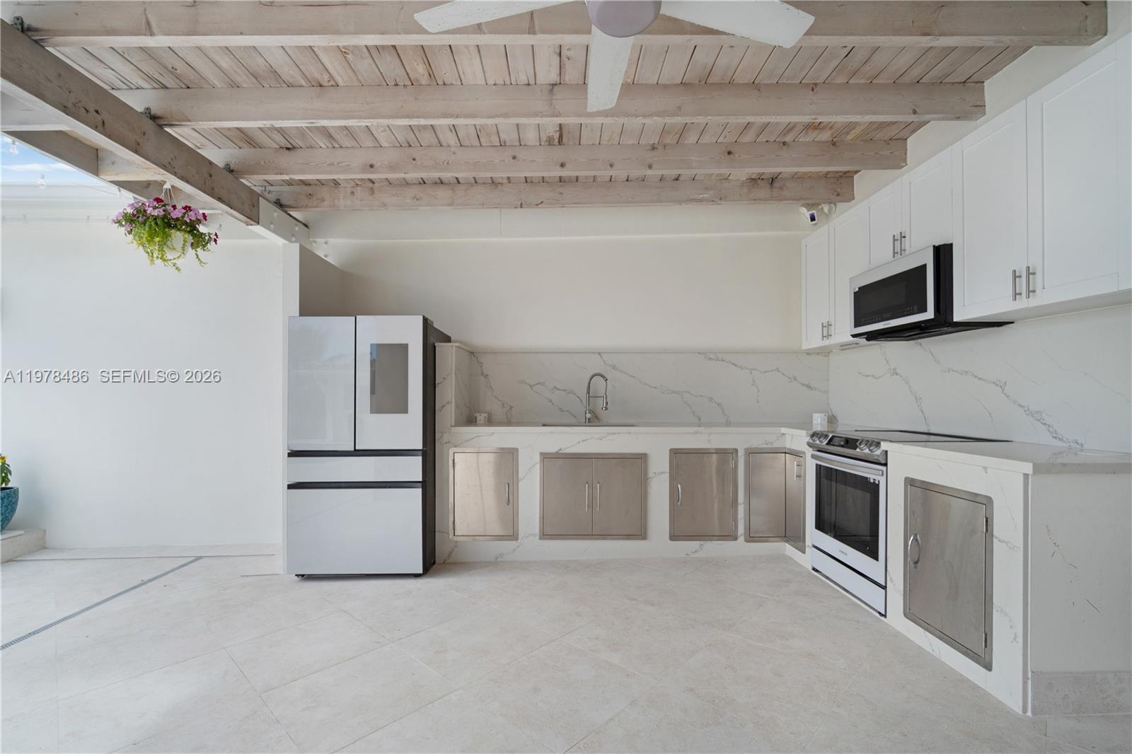 11012 Southwest 117th Street Miami, FL 33176 - Photo 29 of 98