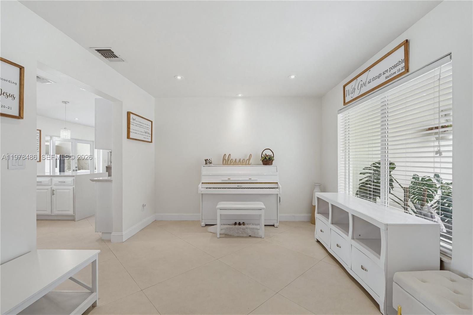 11012 Southwest 117th Street Miami, FL 33176 - Photo 37 of 98