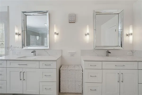 $1,699,000 | 11012 Southwest 117th Street, Miami, FL 33176