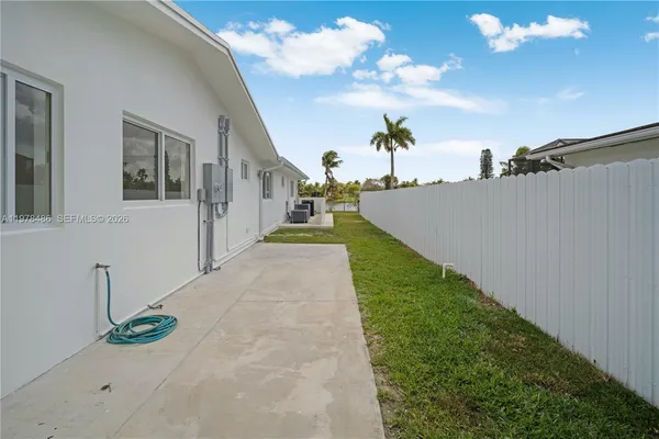 $1,699,000 | 11012 Southwest 117th Street, Miami, FL 33176