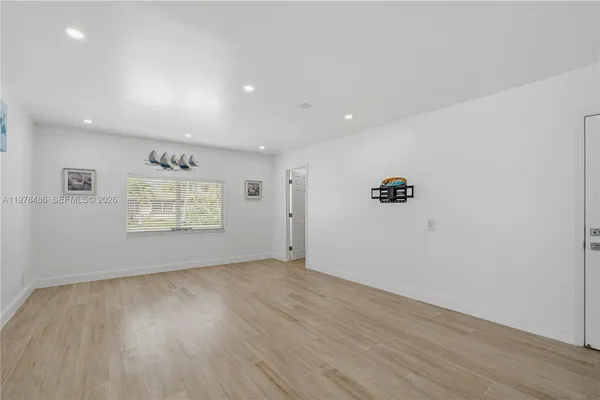 $1,699,000 | 11012 Southwest 117th Street, Miami, FL 33176