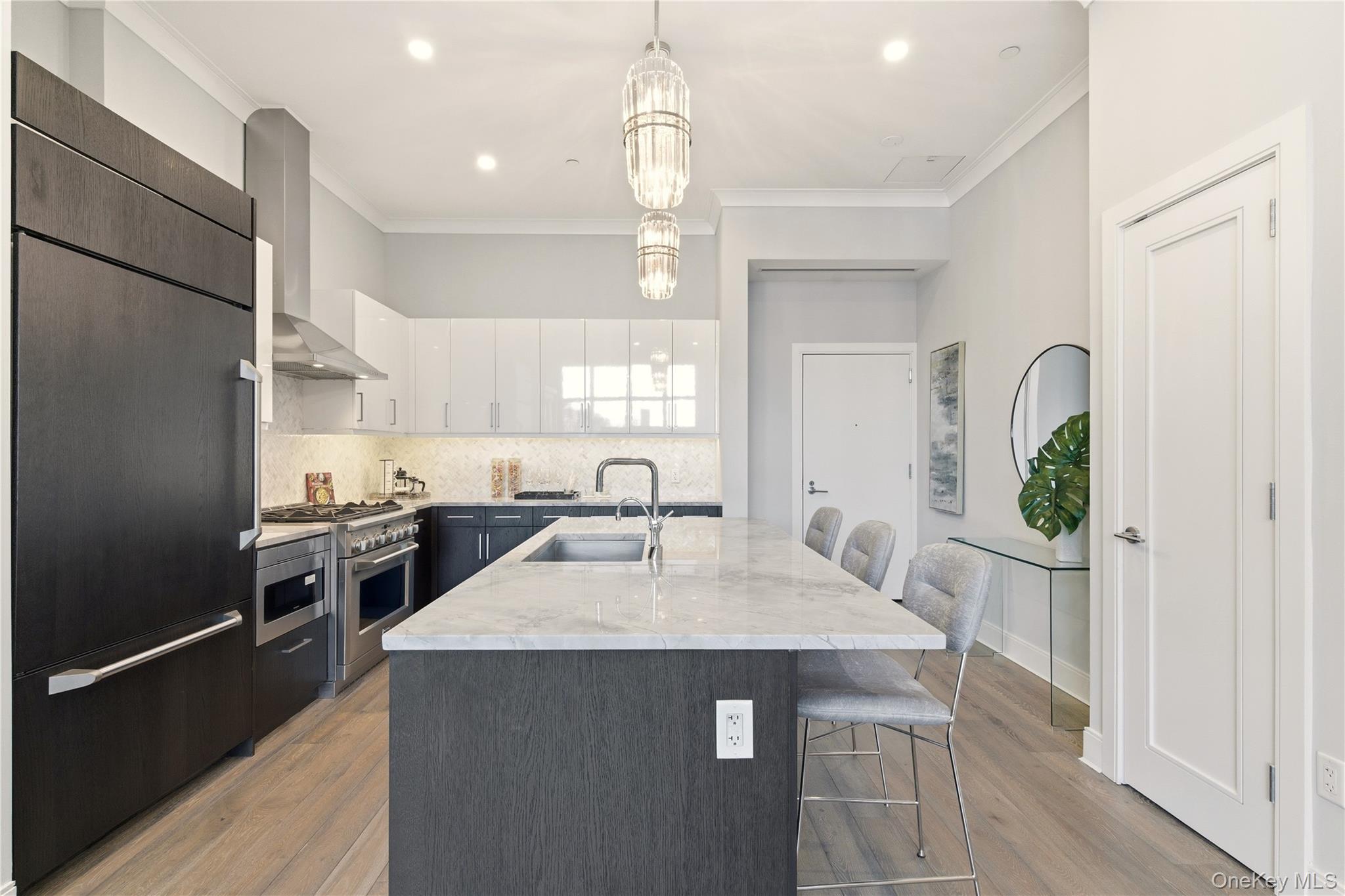 100 Garvies Point Road, Unit 1001 Glen Cove, NY 11542 - Photo 12 of 23