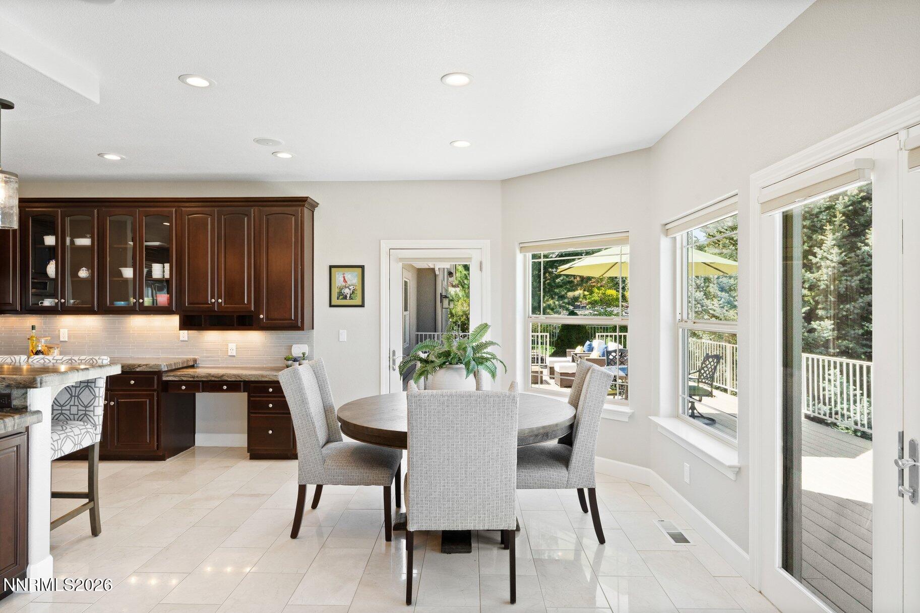 14070 Saddlebow Drive Reno, NV 89511 - Photo 19 of 64 019_14070saddlebowdr-49_143