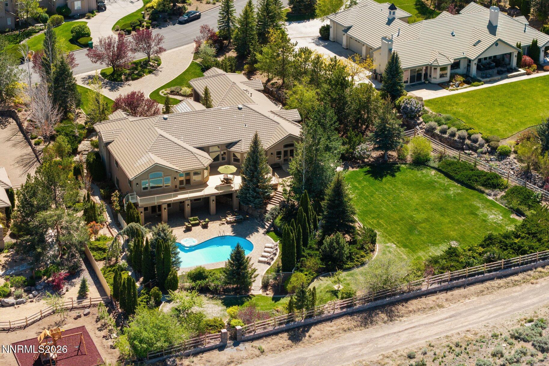14070 Saddlebow Drive Reno, NV 89511 - Photo 10 of 64 010_14070saddlebowdr-81_559