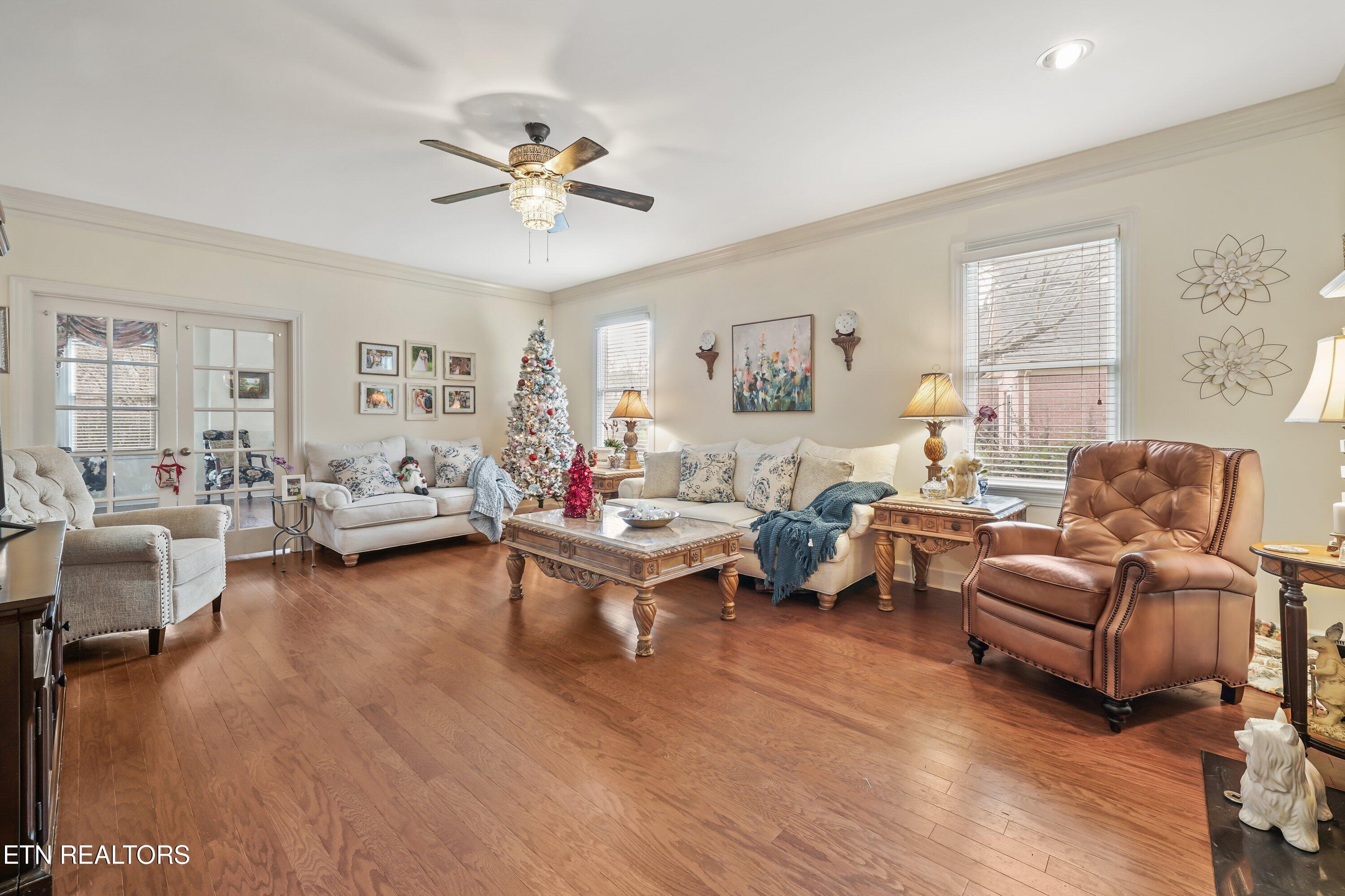 7437 Lawford Road Knoxville, TN 37919 - Photo 12 of 44 7437 Lawford Rd 10