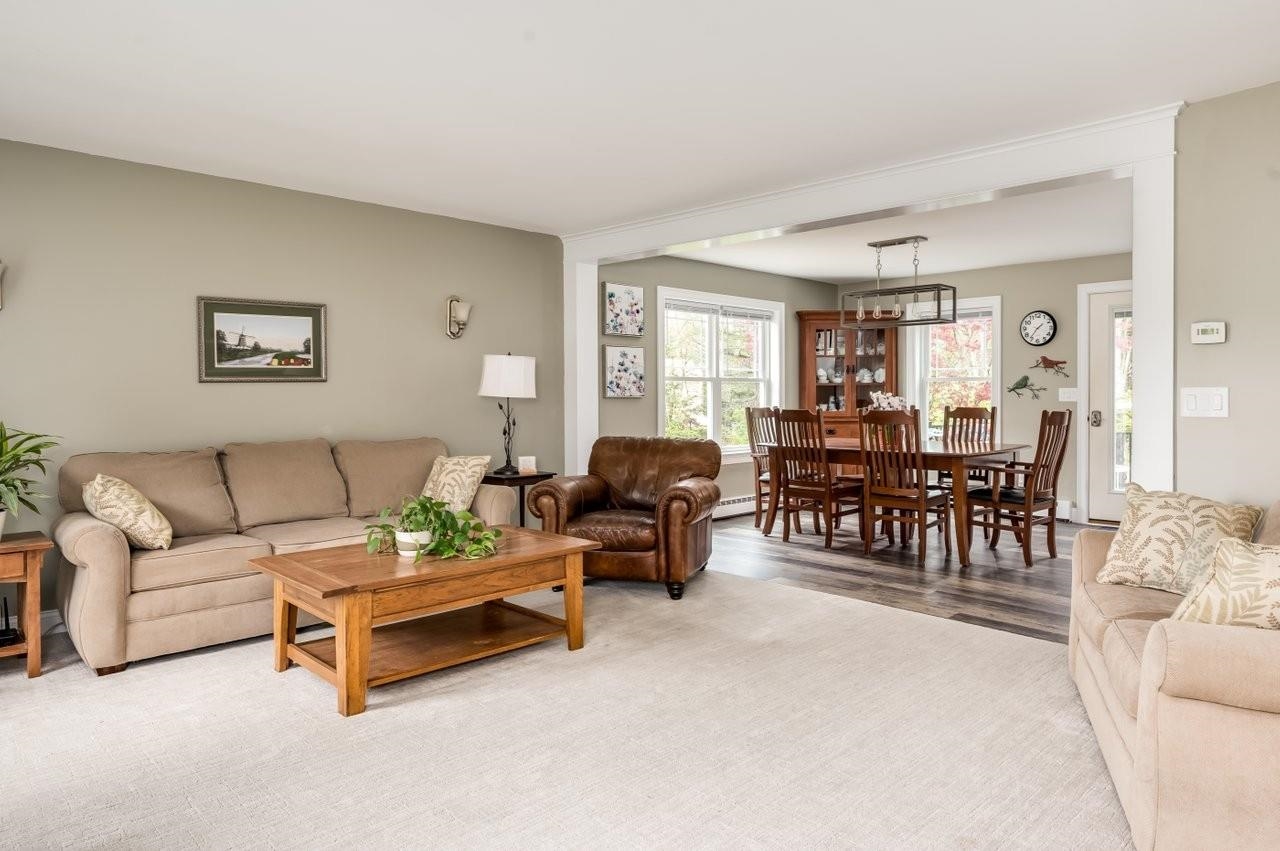 75 Chapman Drive Rochester, NH 03839 - Photo 11 of 60