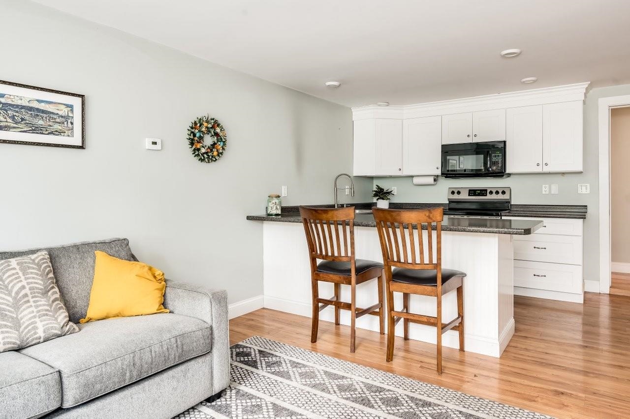 75 Chapman Drive Rochester, NH 03839 - Photo 33 of 60