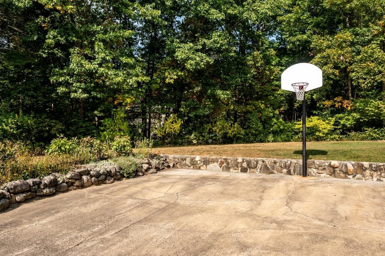 75 Chapman Drive Rochester, NH 03839 - Photo 44 of 60