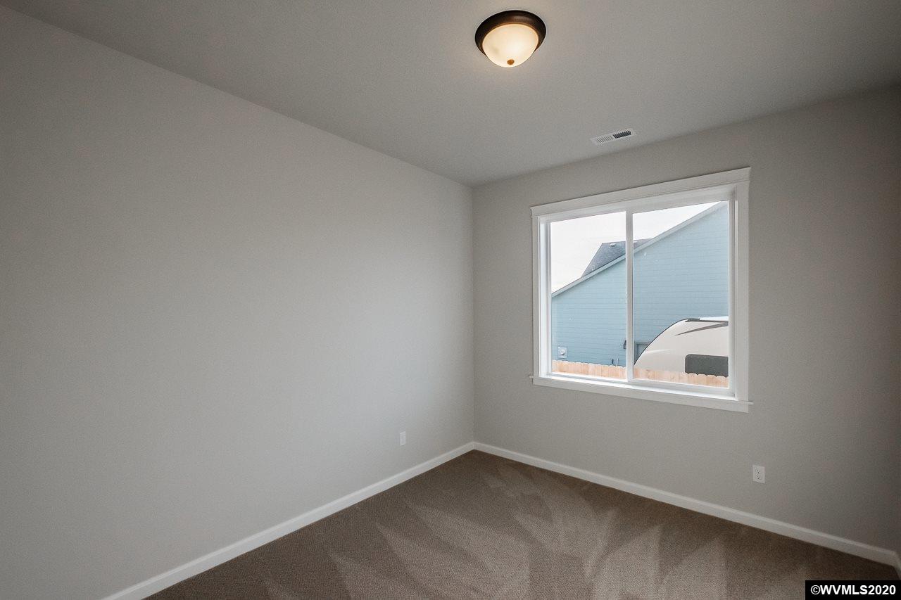7457 Bishop Road Southeast Aumsville, OR 97325 - Photo 25 of 33
