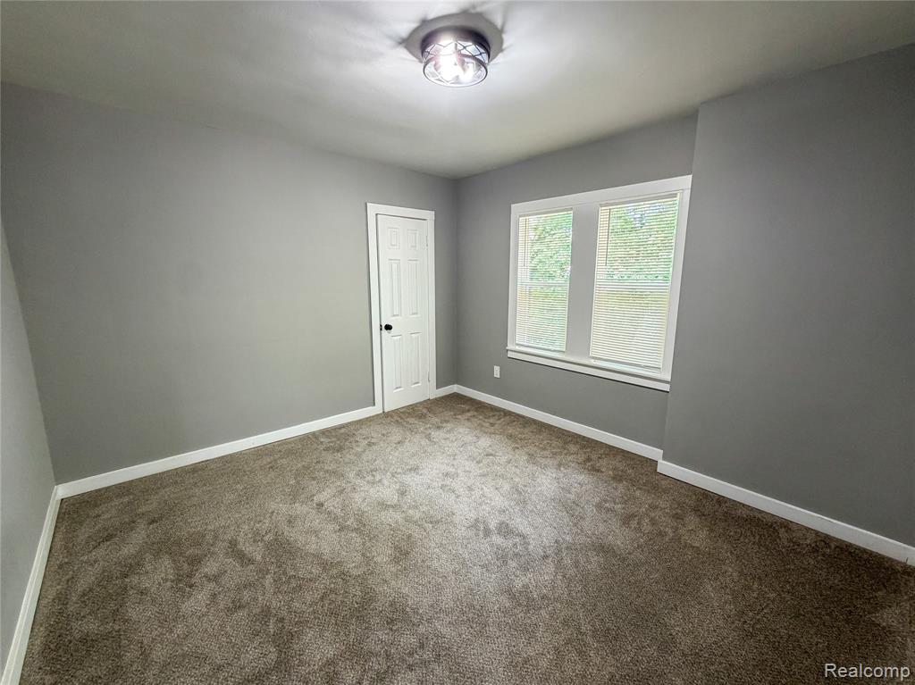 18217 Prairie Street Detroit, MI 48221 - Photo 13 of 32