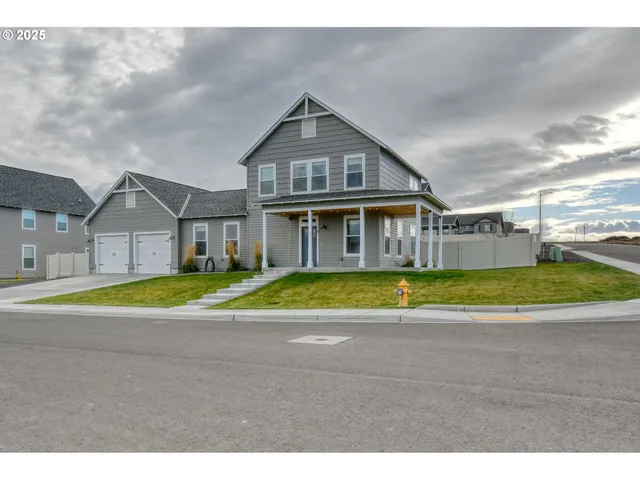 $450,000 | 2 Lewis Circle, Milton Freewater, OR 97862