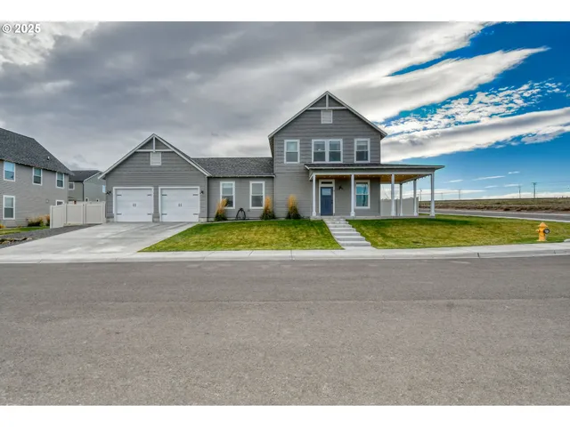 $450,000 | 2 Lewis Circle, Milton Freewater, OR 97862