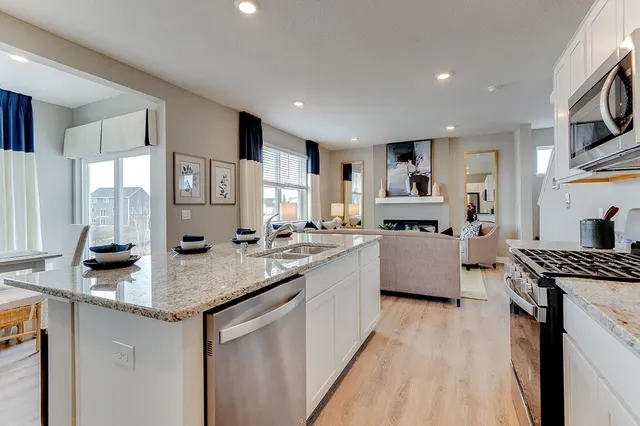 $450,000 | 968 Stone Creek Dr., Jordan, MN 55352