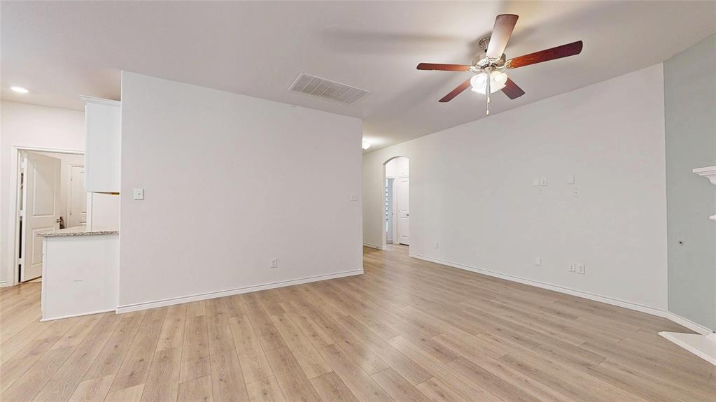 403 Cowboy Way Anna, TX 75409 - Photo 5 of 33 Gallery Image 5