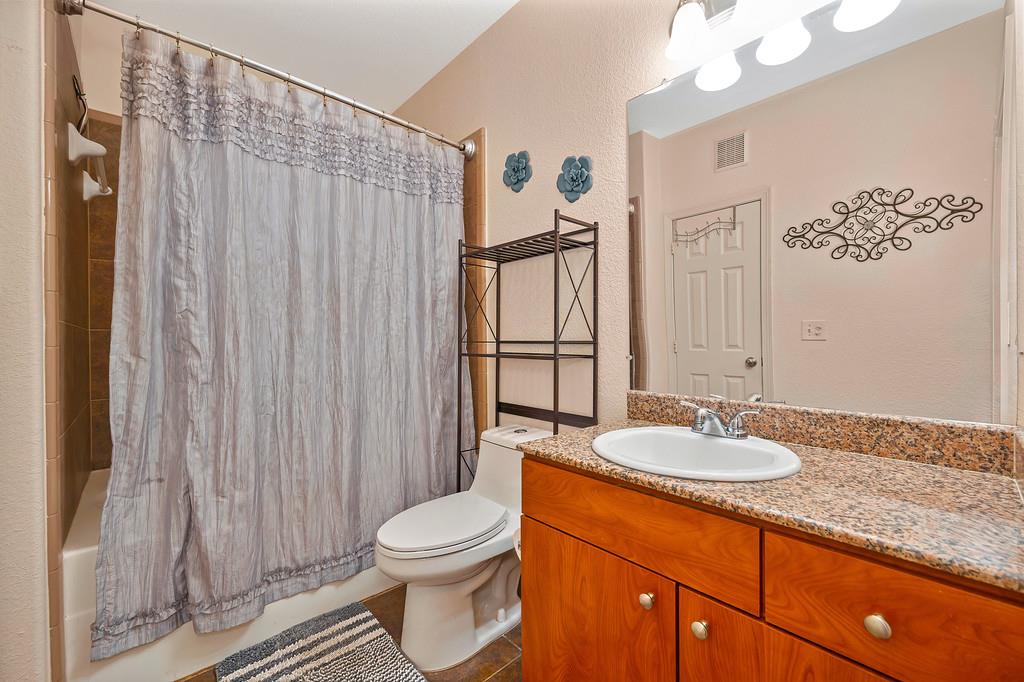 8434 Walerga Road, Unit 136 Antelope, CA 95843 - Photo 22 of 44