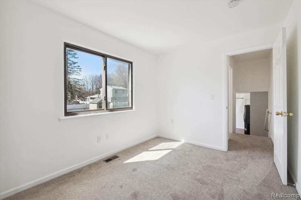 15774 Springhill Street Romulus, MI 48174 - Photo 24 of 40