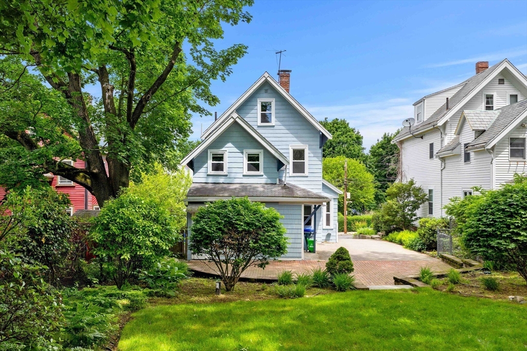 54 Bennett Street Boston, MA 02135 - Photo 32 of 42