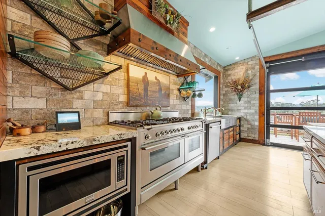 $1,899,999 | 2135 East 2nd Street, Benicia, CA 94510