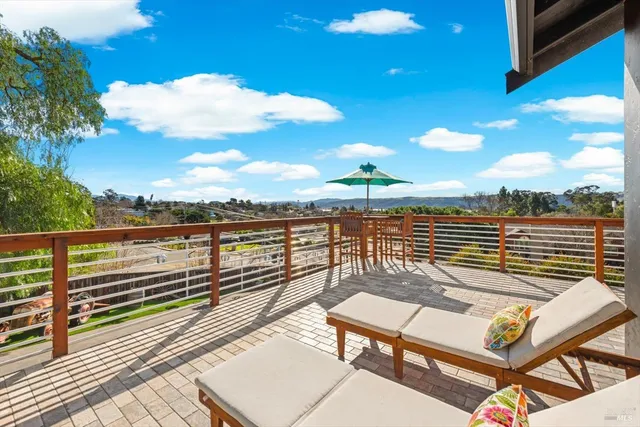 $1,899,999 | 2135 East 2nd Street, Benicia, CA 94510