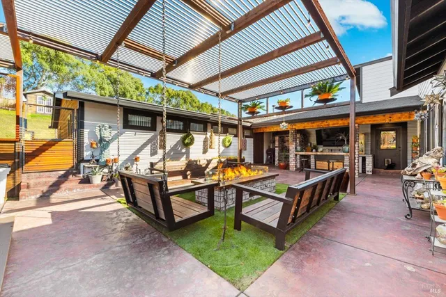 $1,899,999 | 2135 East 2nd Street, Benicia, CA 94510