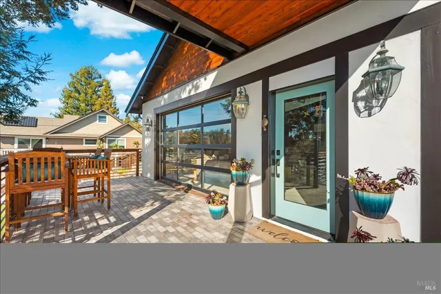 $1,899,999 | 2135 East 2nd Street, Benicia, CA 94510