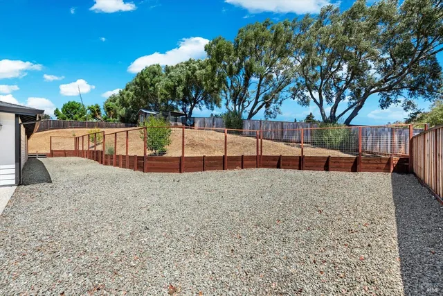 $1,899,999 | 2135 East 2nd Street, Benicia, CA 94510