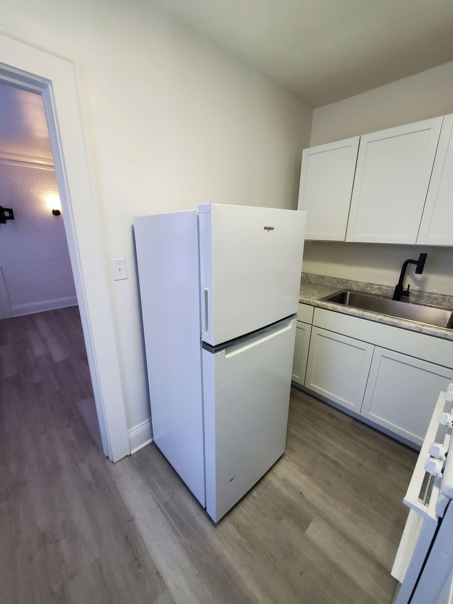 614 6th Street Racine, WI 53403 - Photo 11 of 63 Unit 9 614 6th St 5