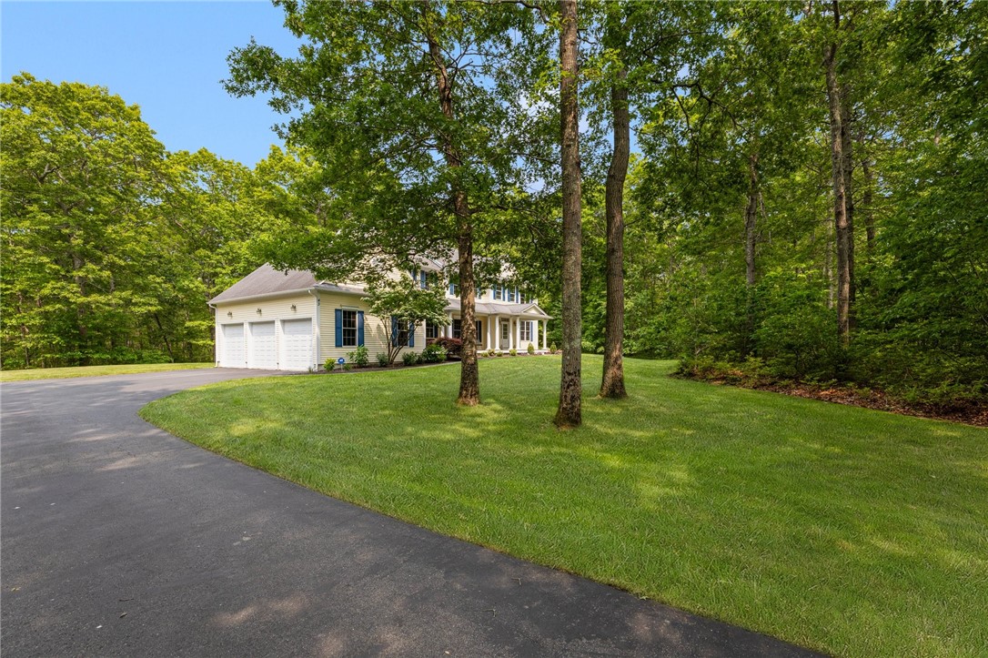 43 Kayla Ricci Way Exeter, RI 02874 - Photo 2 of 44