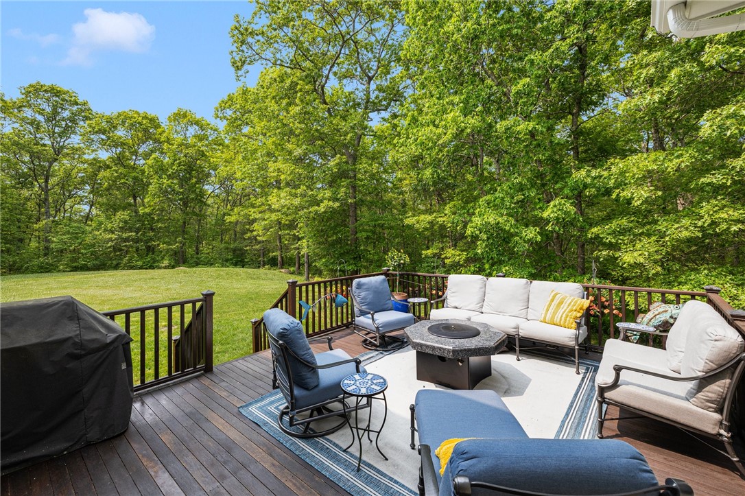 43 Kayla Ricci Way Exeter, RI 02874 - Photo 5 of 44