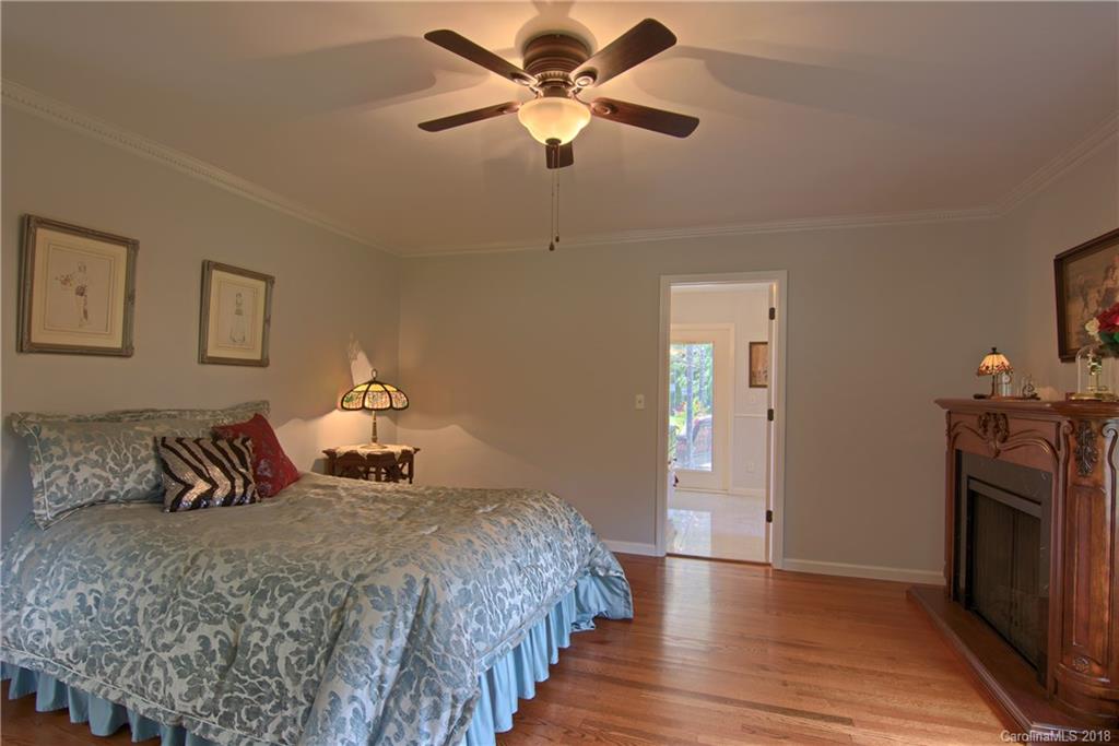 217 South Rugby Road Hendersonville, NC 28791 - Photo 16 of 34 Gallery Image 16