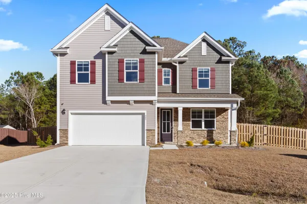 $2,500 | 405 Ibis Court, Sneads Ferry, NC 28460