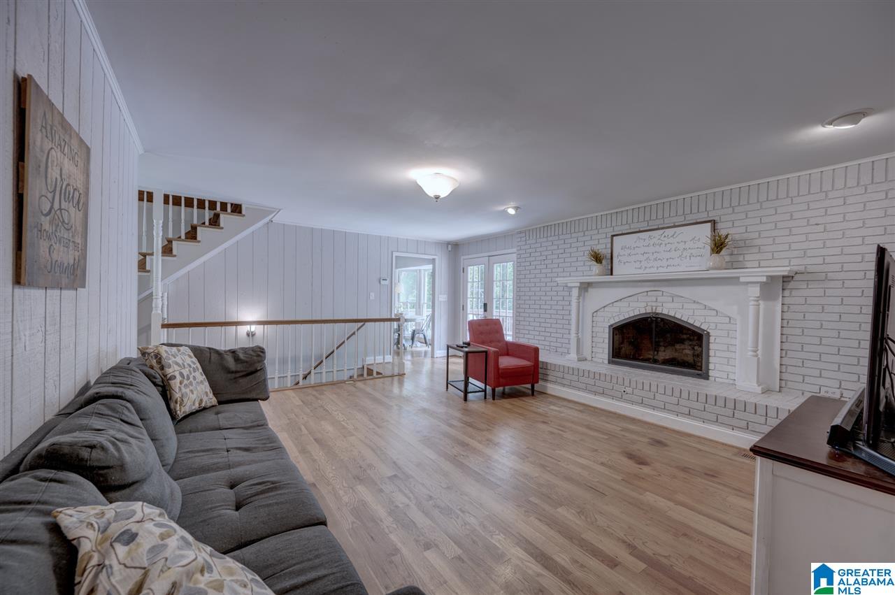2301 Lakeside Drive McCalla, AL 35111 - Photo 5 of 34