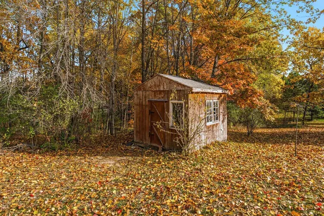 $325,000 | 4725 Head Lake Road, Hastings, MI 49058